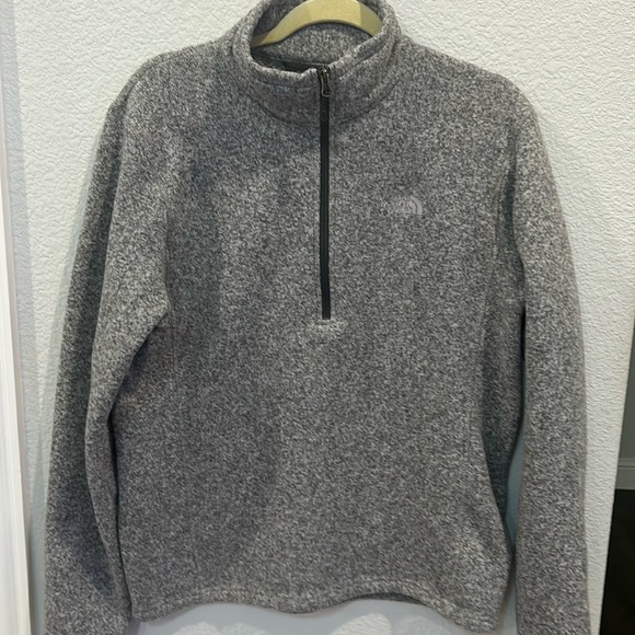 Northface 1/2 zip gray - Picture 1 of 6